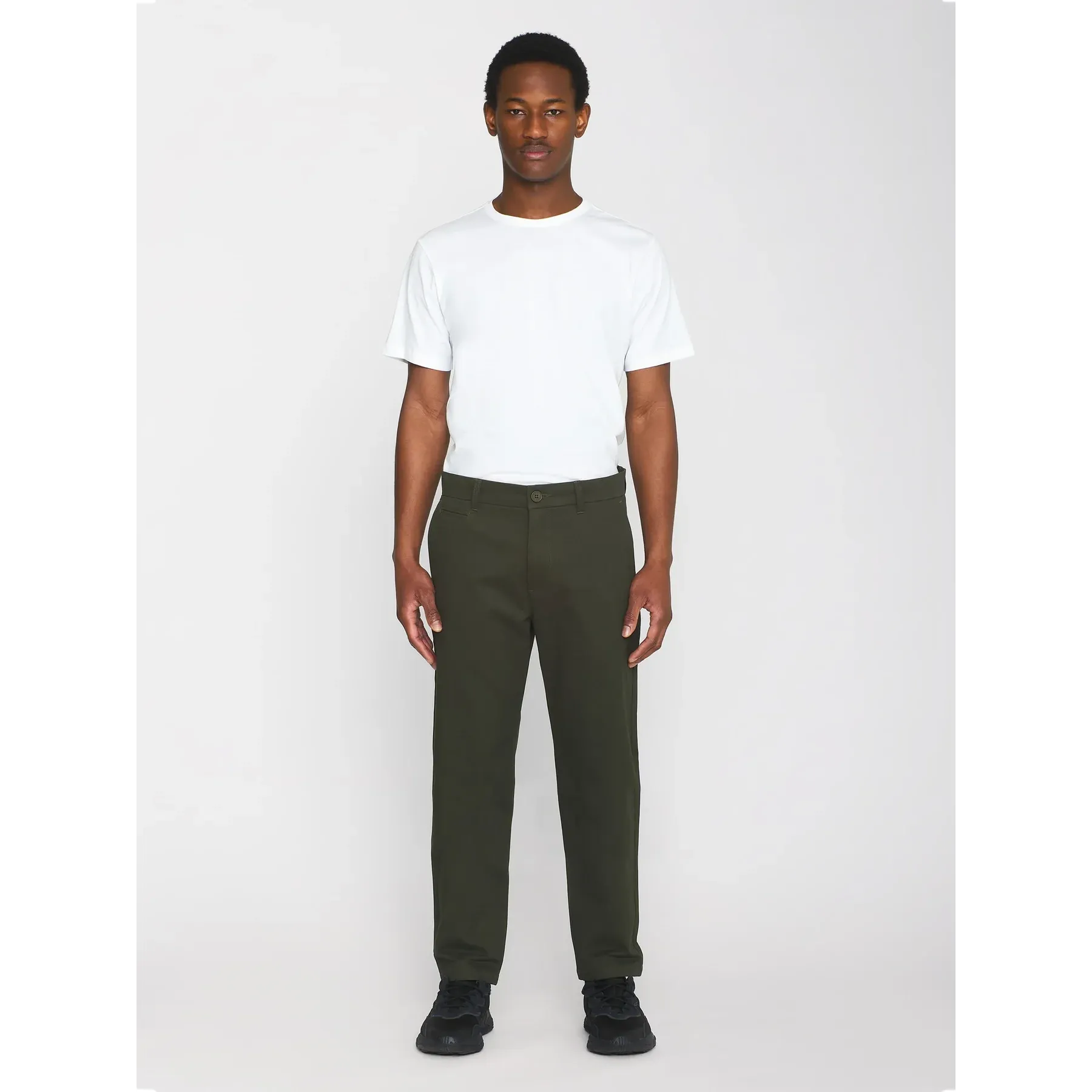 Chuck Regular Twill Chino