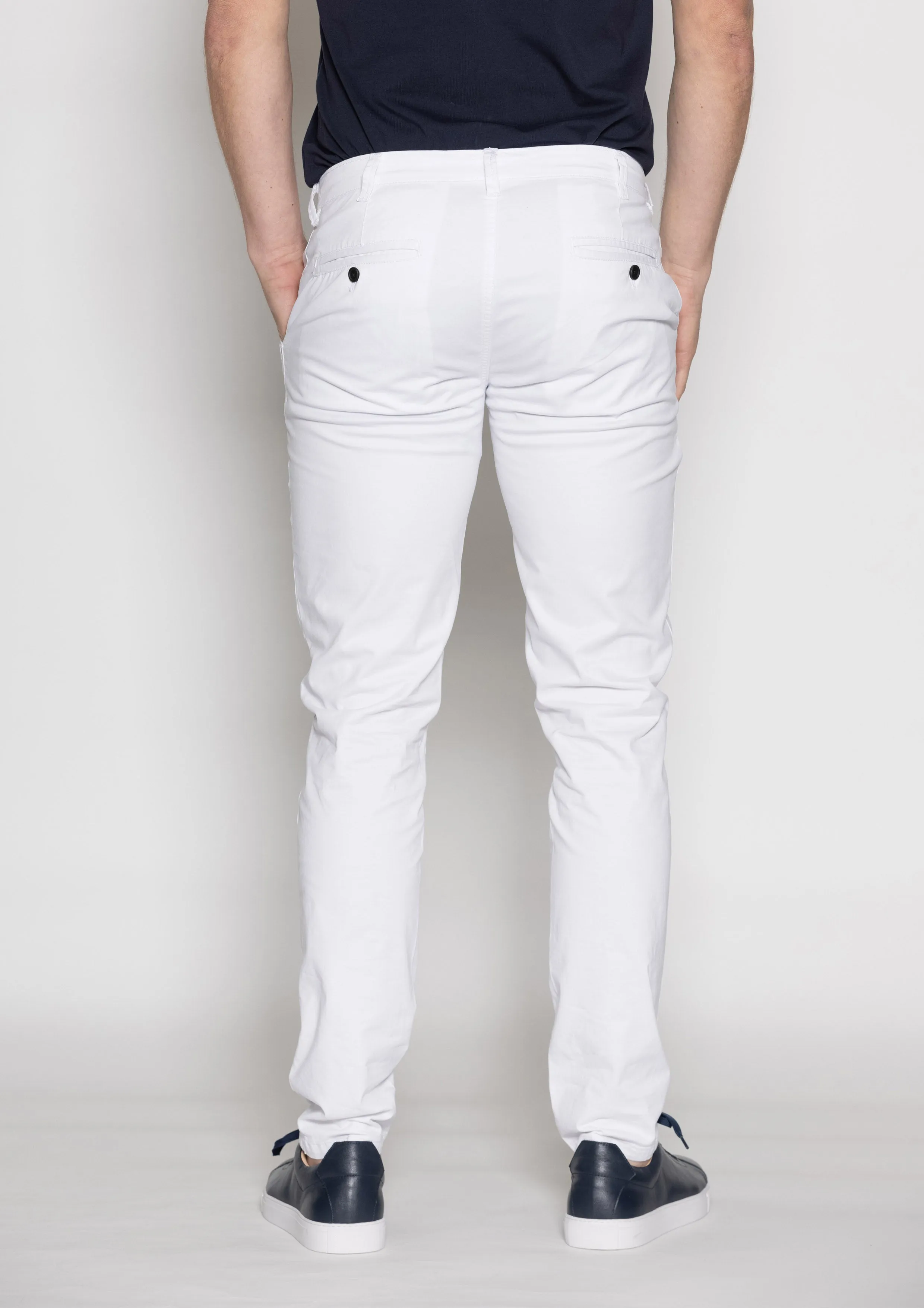 Hastin Brushed Cotton Chino: White