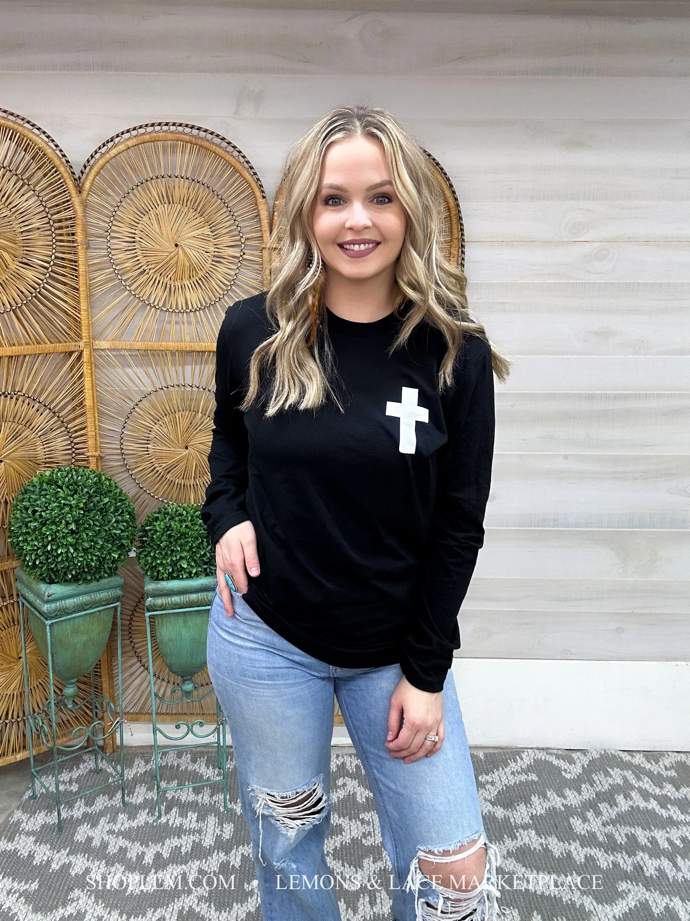 Love Like Jesus Long Sleeve Graphic Tee