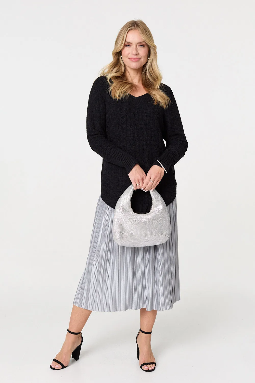 Textured V-Neck Relaxed Curve Hem Jumper